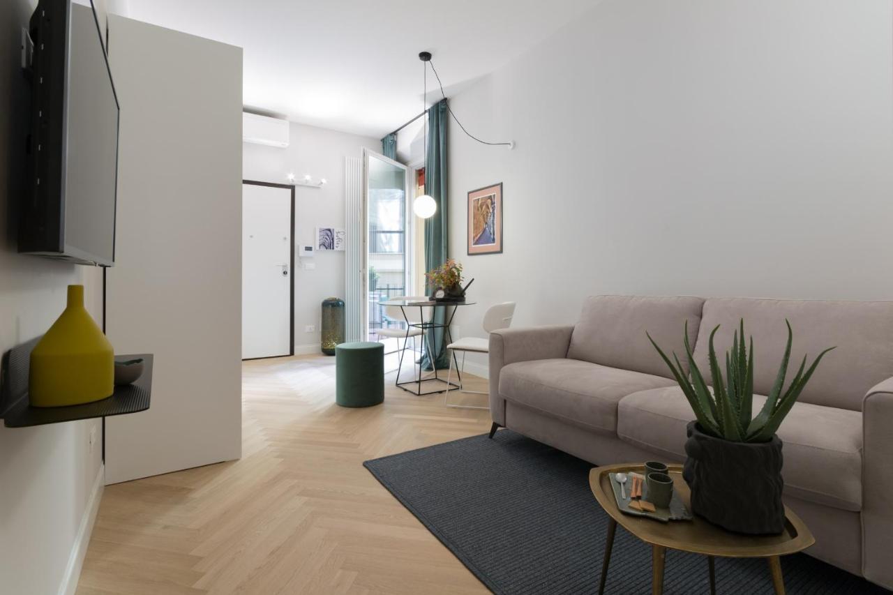 Sphera Bologna, Design Suite Under The Two Towers Esterno foto